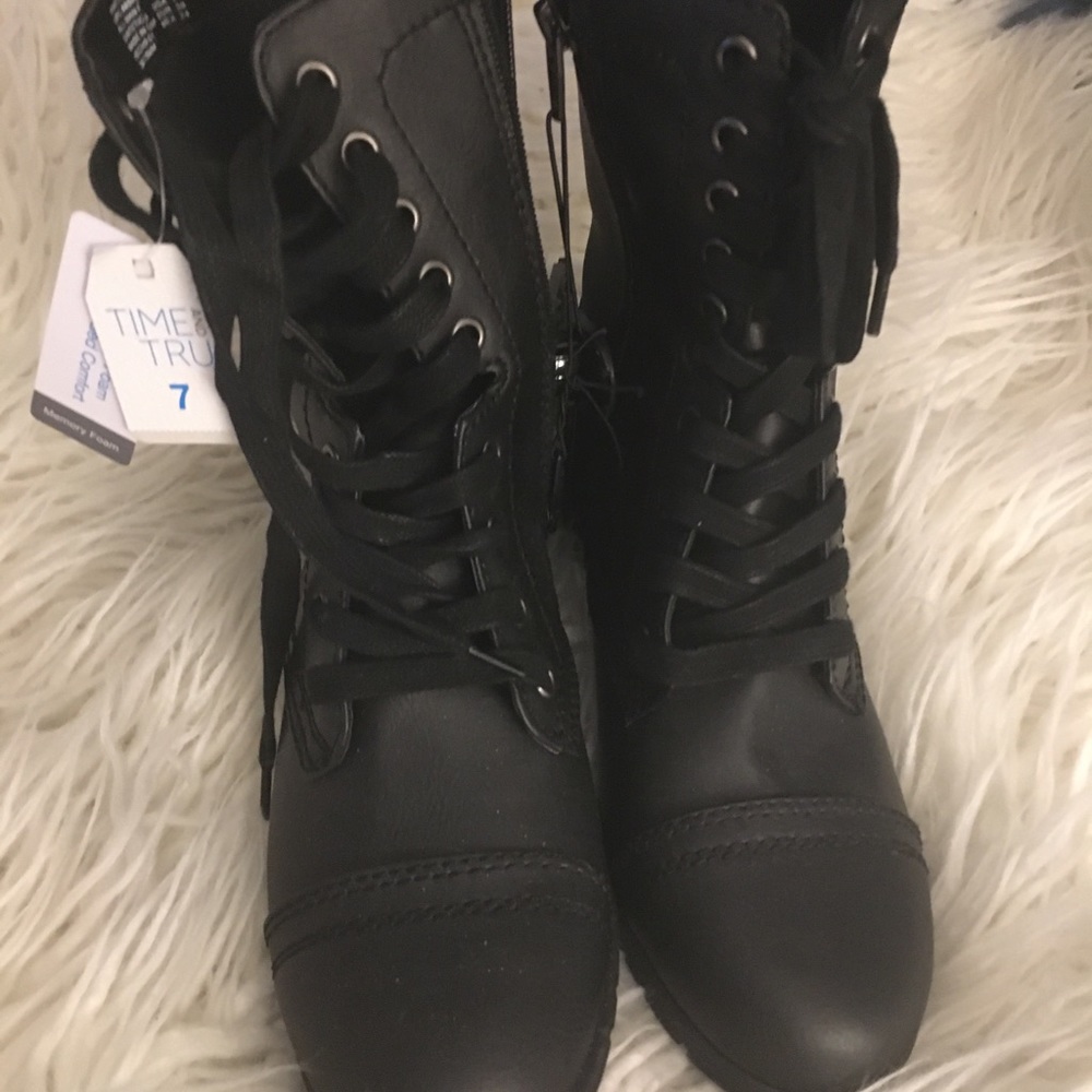 Brand new Combat Boots